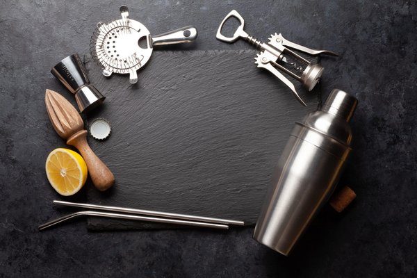 Comment choisir un ensemble de verres à cocktail pour un bar maison?